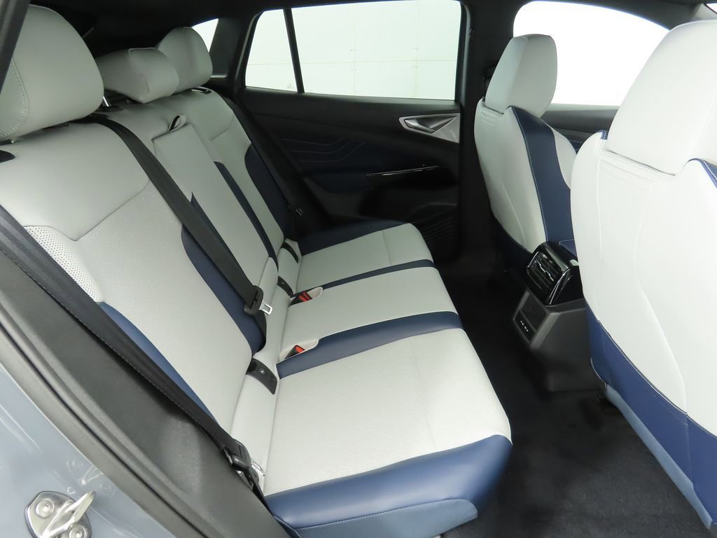 New 2026 Volkswagen ID.4 Pro S image 22