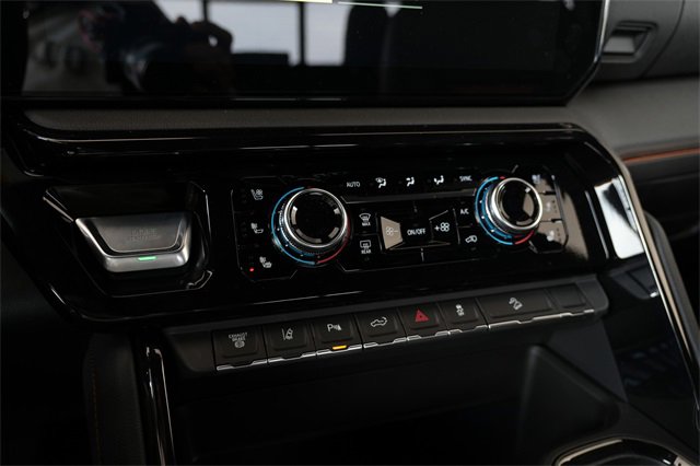 Used 2026 GMC Sierra 2500 AT4 w/ AT4 Premium Plus Package image 13