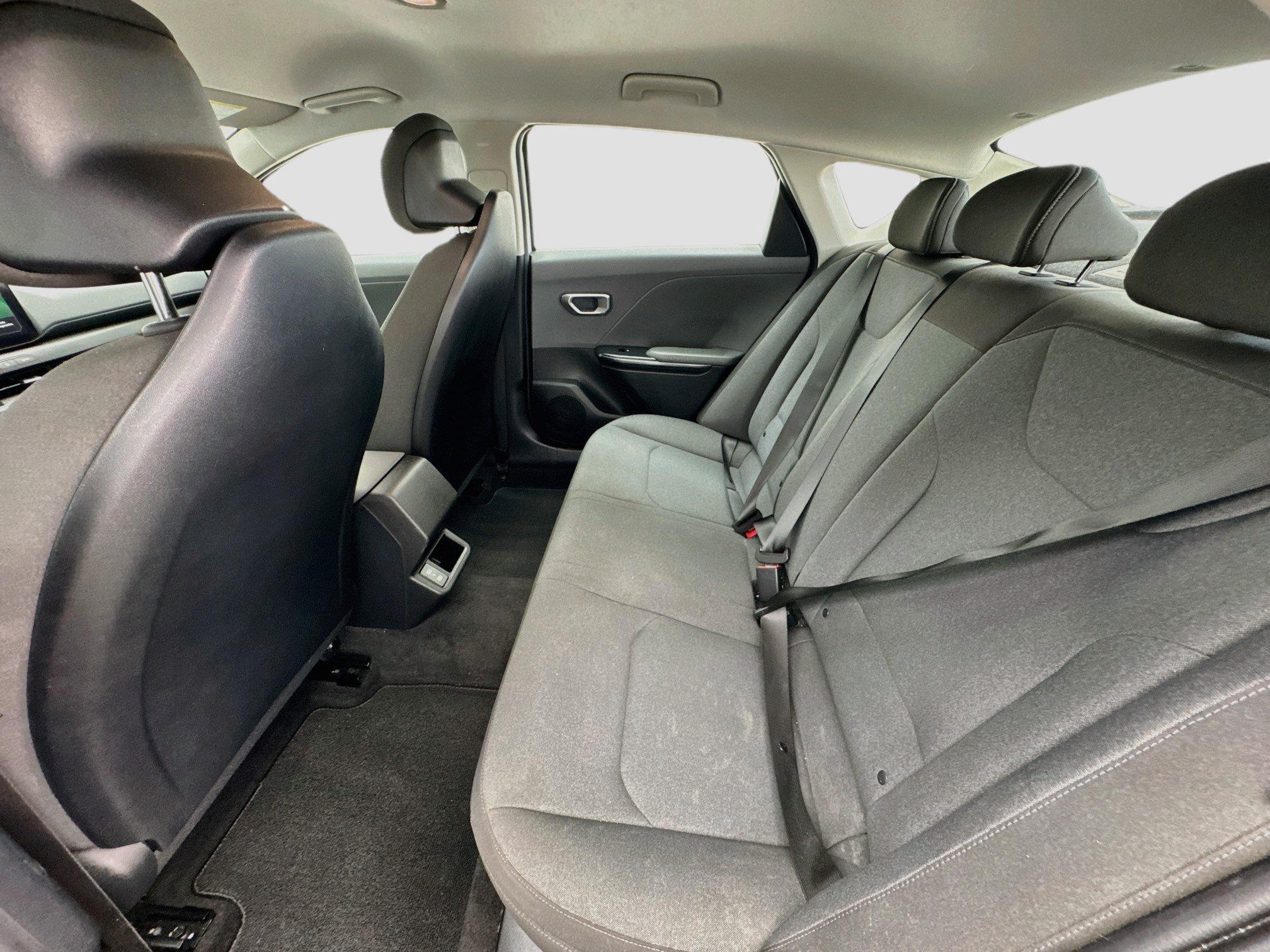 Used 2025 Kia K4 FWD image 15