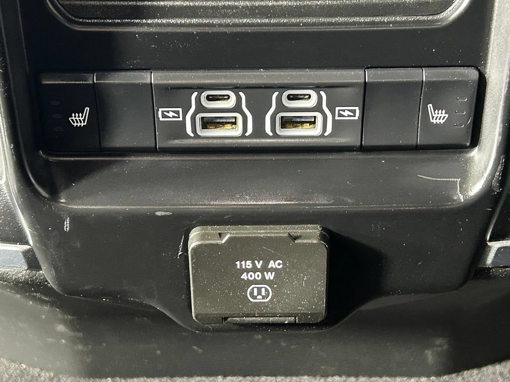 Used 2022 RAM 3500 Laramie AWD/4WD image 22