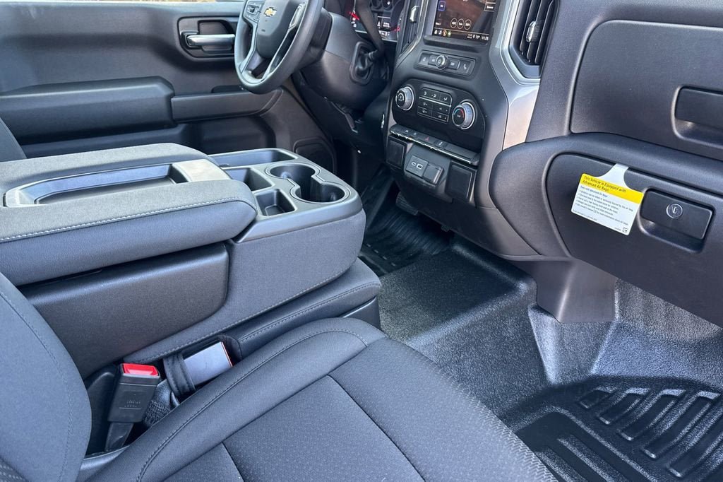 New 2026 Chevrolet Silverado 1500 W/T AWD/4WD image 15
