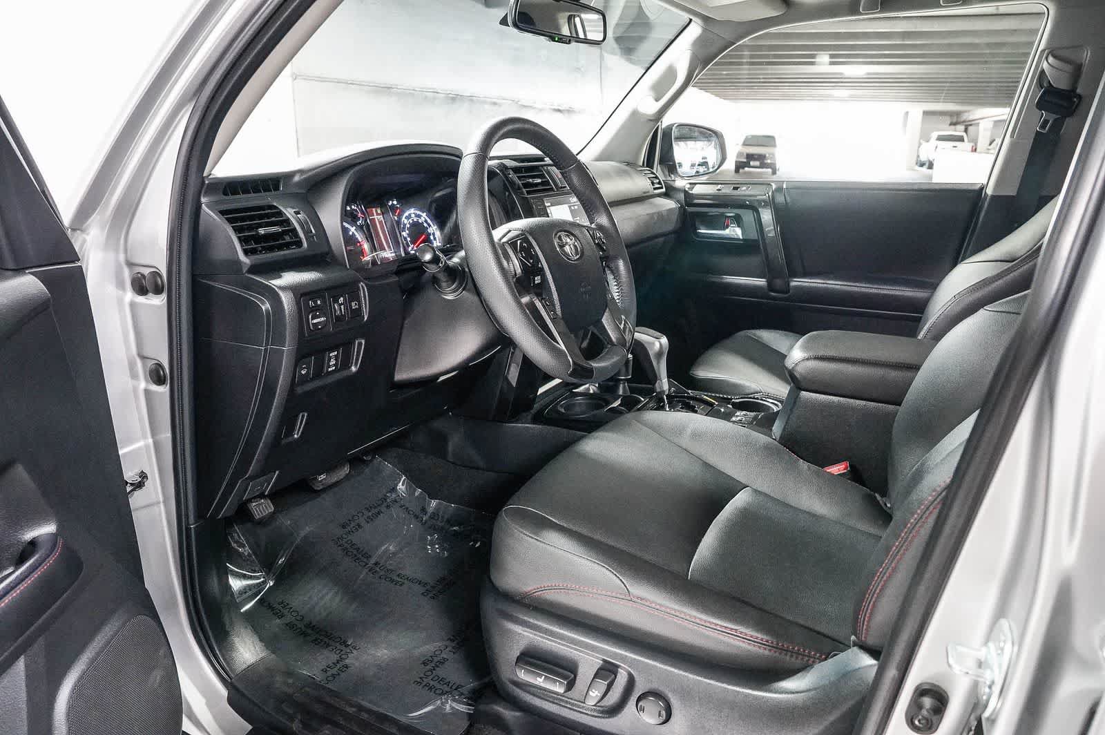 Certified 2021 Toyota 4Runner TRD Off-Road Premium w/ Moonroof Package AWD/4WD image 18