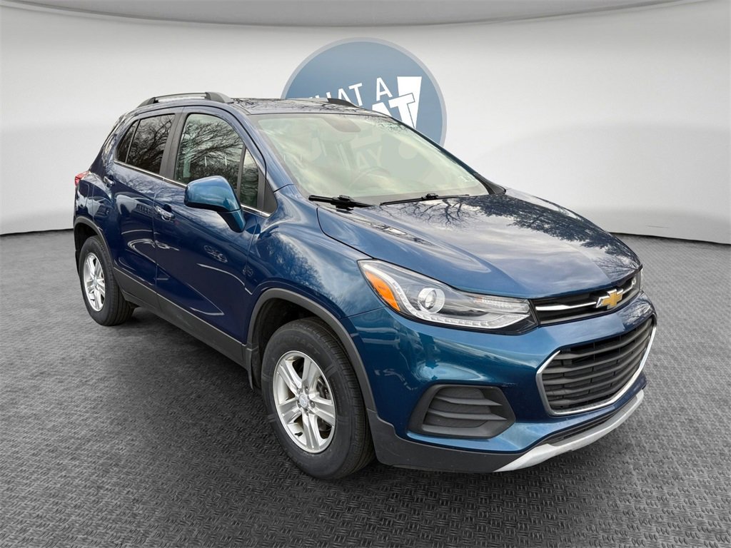 Used 2019 Chevrolet Trax LT w/ LT Convenience Package video 1