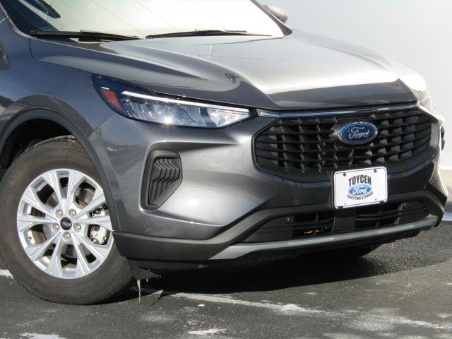 Used 2023 Ford Escape Active AWD/4WD image 4