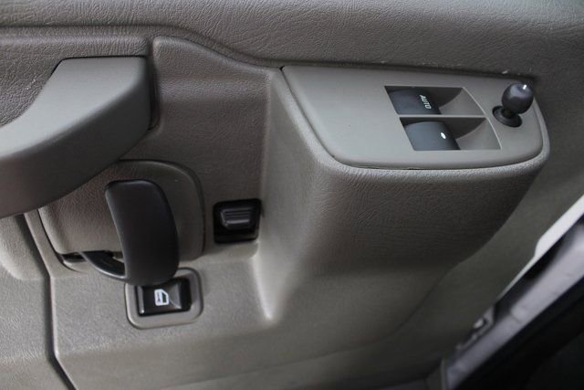 Used 2016 Chevrolet Express 3500 LT w/ LT Preferred Equipment Group image 11