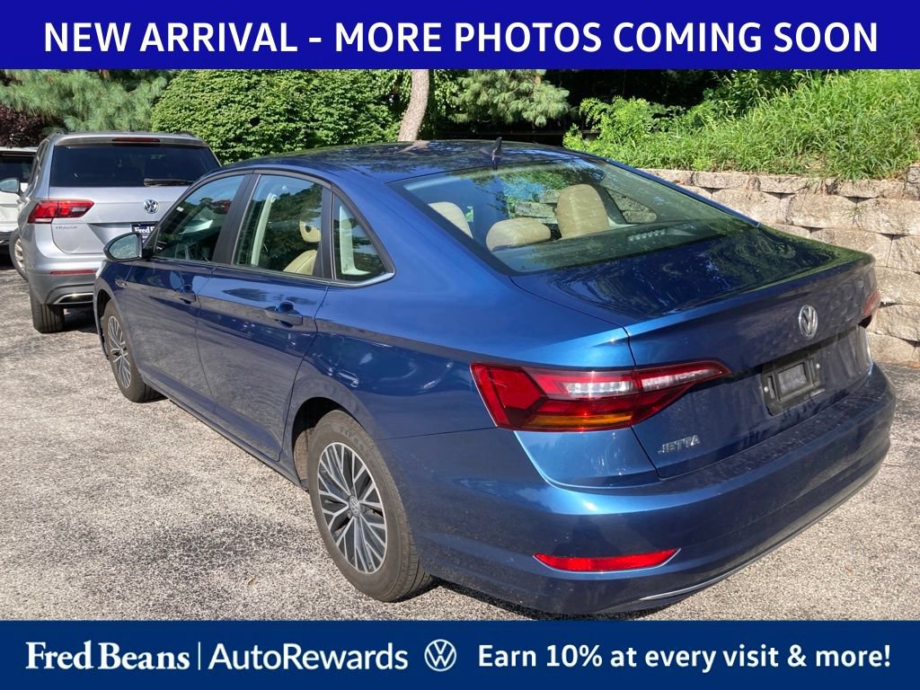 Used 2019 Volkswagen Jetta SEL FWD image 3
