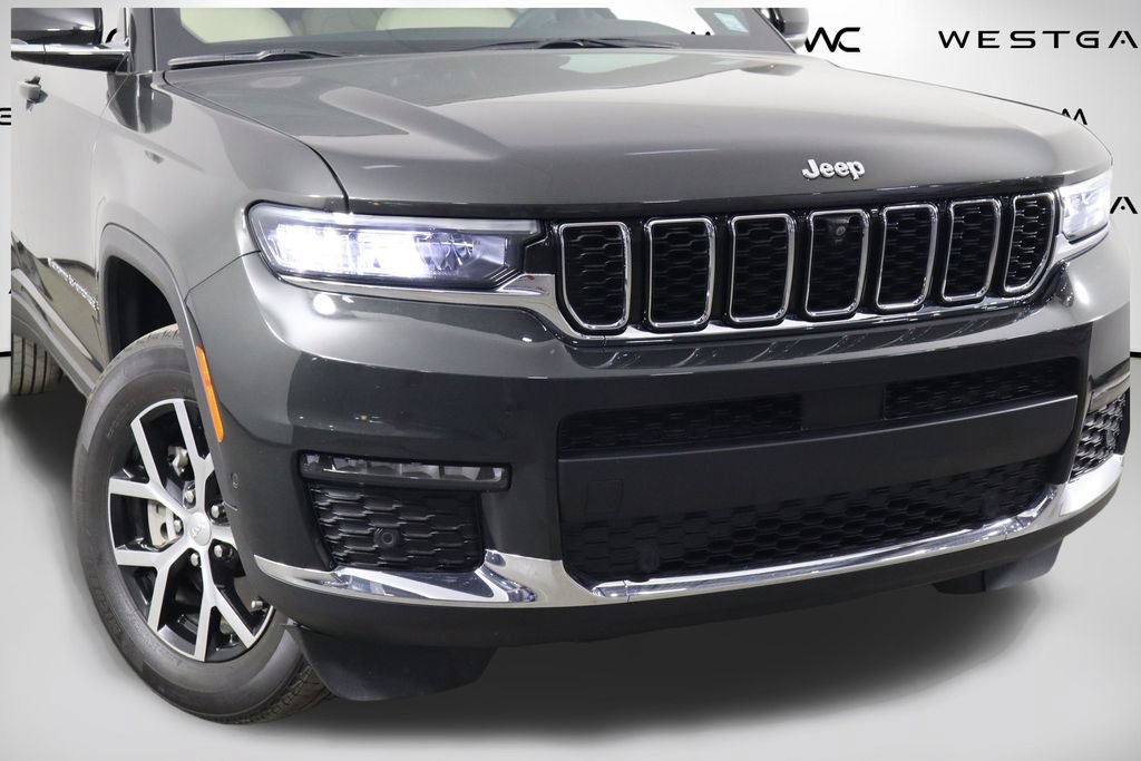 Used 2023 Jeep Grand Cherokee L Limited w/ Luxury Tech Group II AWD/4WD image 49