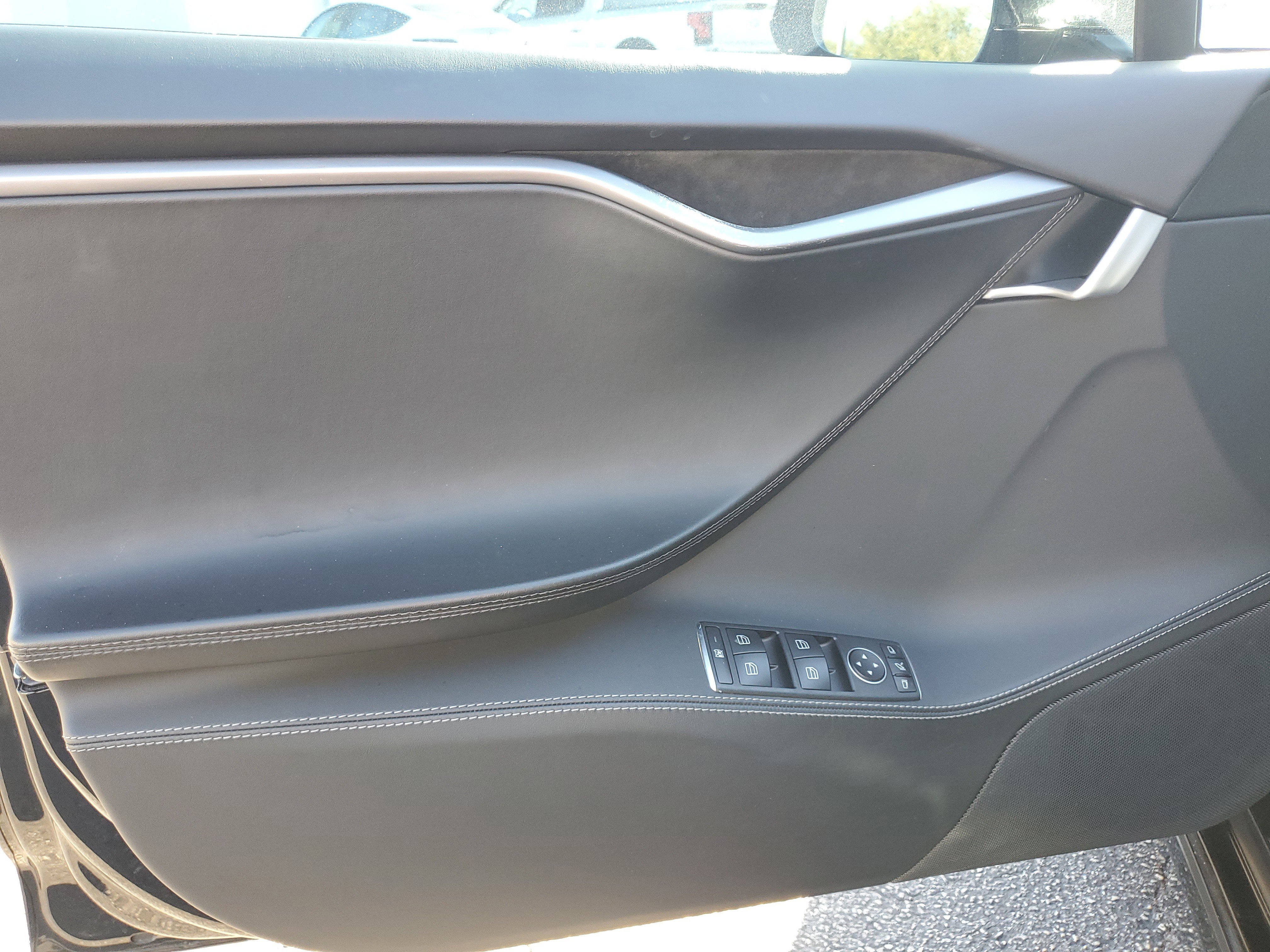 Used 2020 Tesla Model S Performance image 22