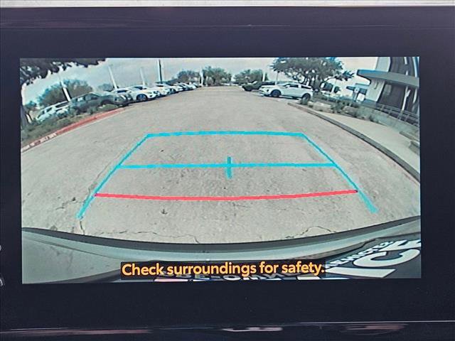 Used 2025 Toyota Corolla Cross LE image 14