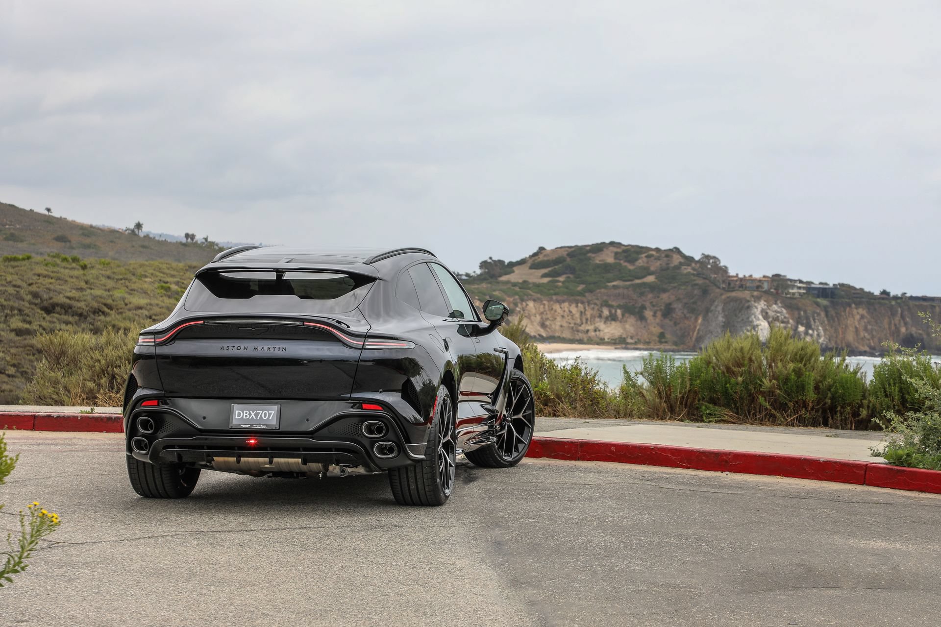 Used 2022 Aston Martin DBX AWD/4WD image 70