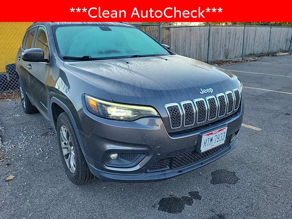 Used 2019 Jeep Cherokee Latitude Plus w/ Comfort/Convenience Group AWD/4WD image 3