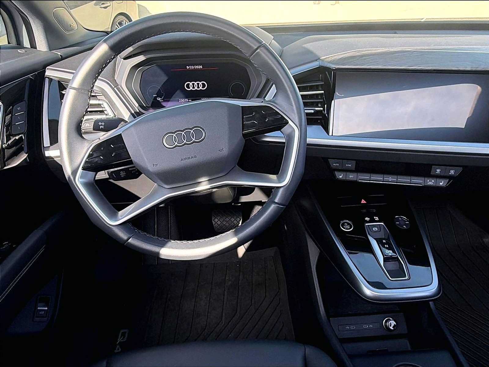 Used 2024 Audi Q4 e-tron Premium Plus w/ Premium Plus AWD/4WD image 9