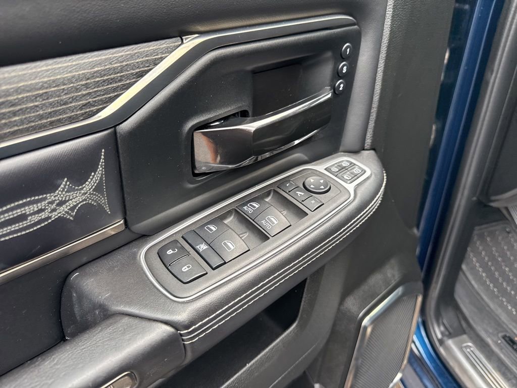 Used 2023 RAM 2500 Limited AWD/4WD image 13