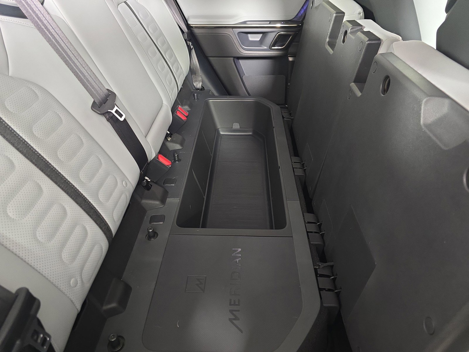 Used 2022 Rivian R1T Launch Edition image 24