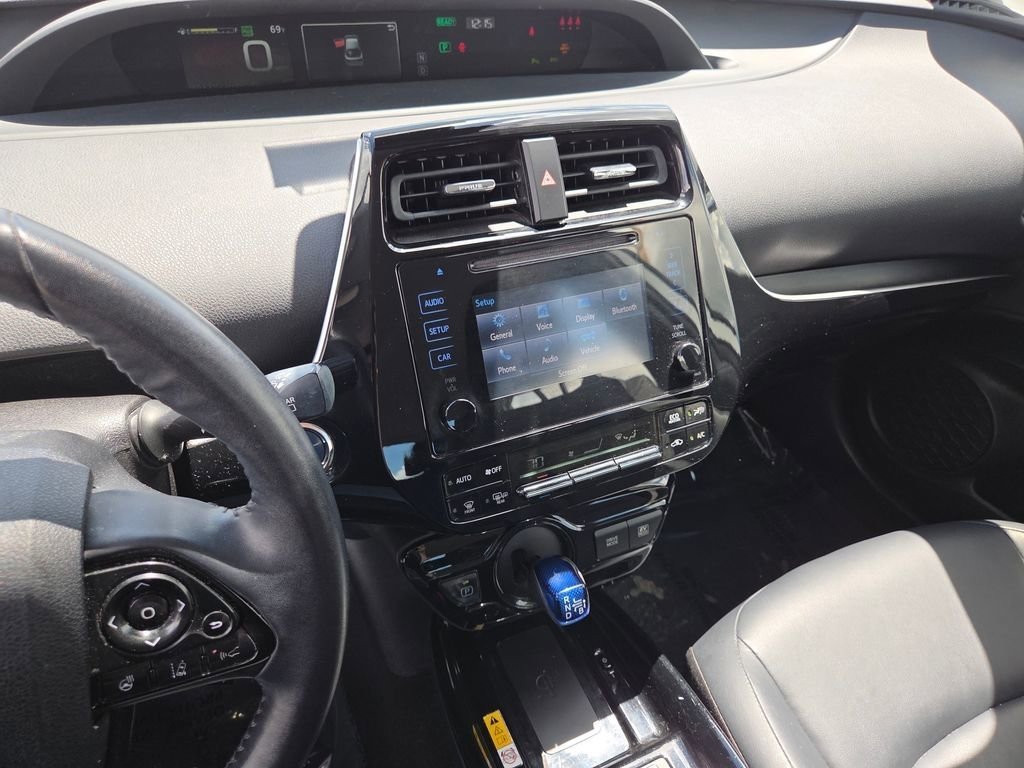 Used 2019 Toyota Prius XLE AWD/4WD image 34