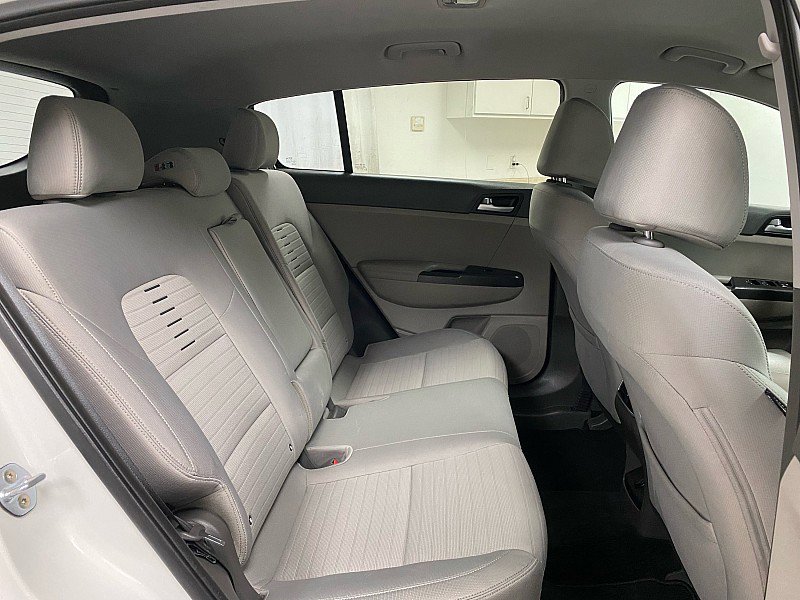 Used 2017 Kia Sportage LX w/ LX Popular Package image 13