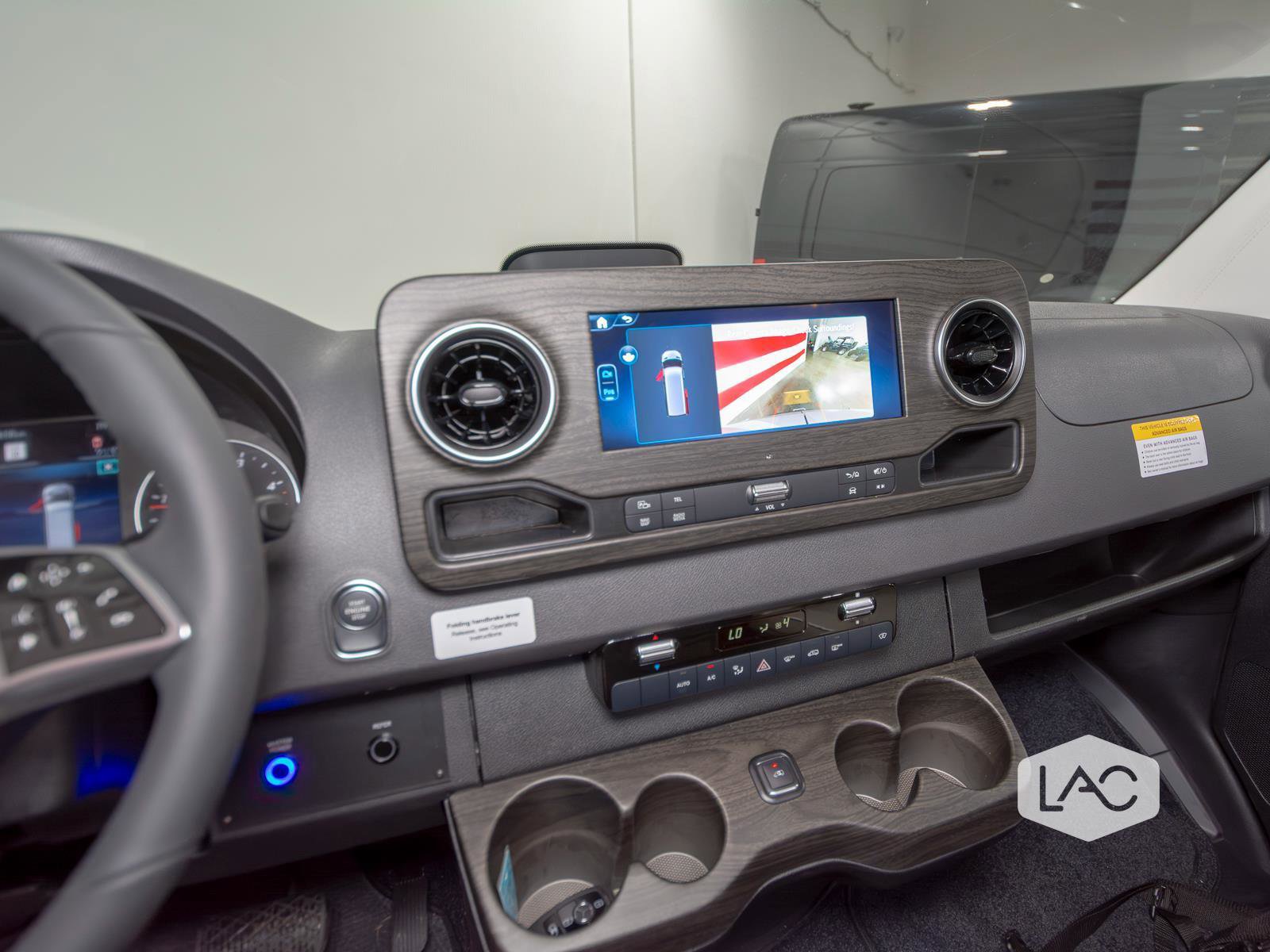 Used 2025 Mercedes-Benz Sprinter 3500 image 25