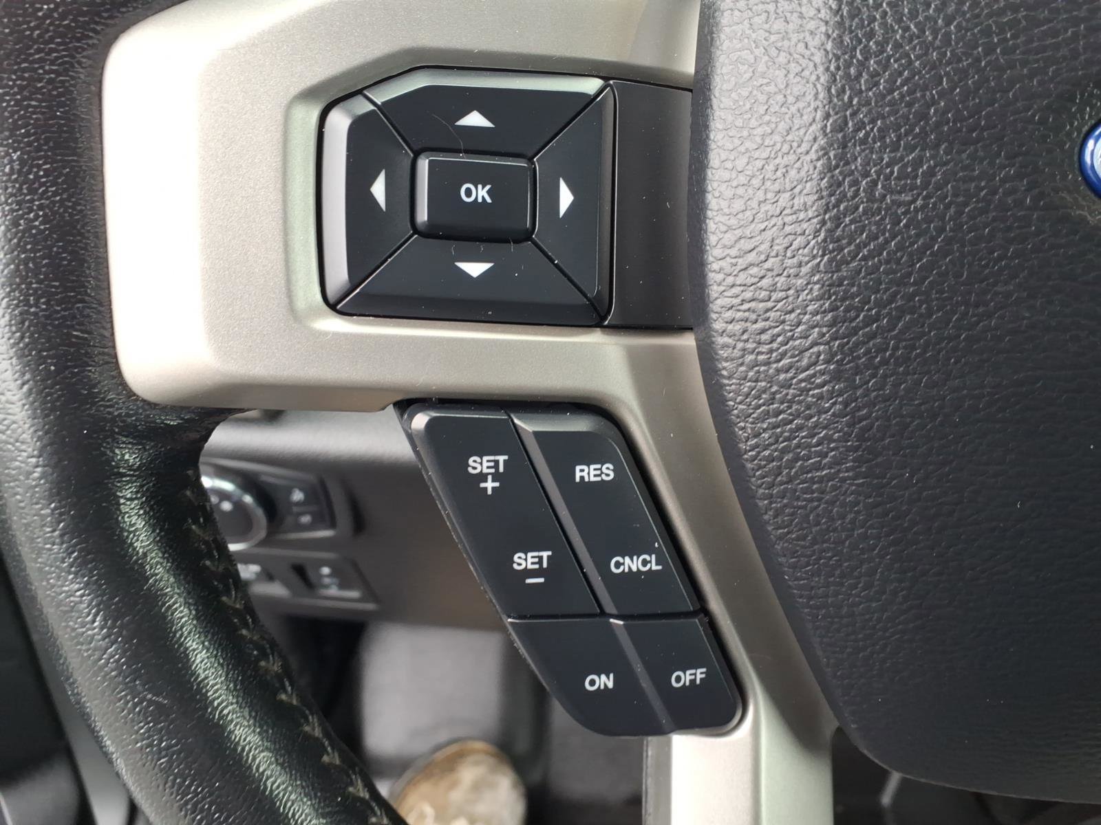 Used 2020 Ford F150 Lariat image 17