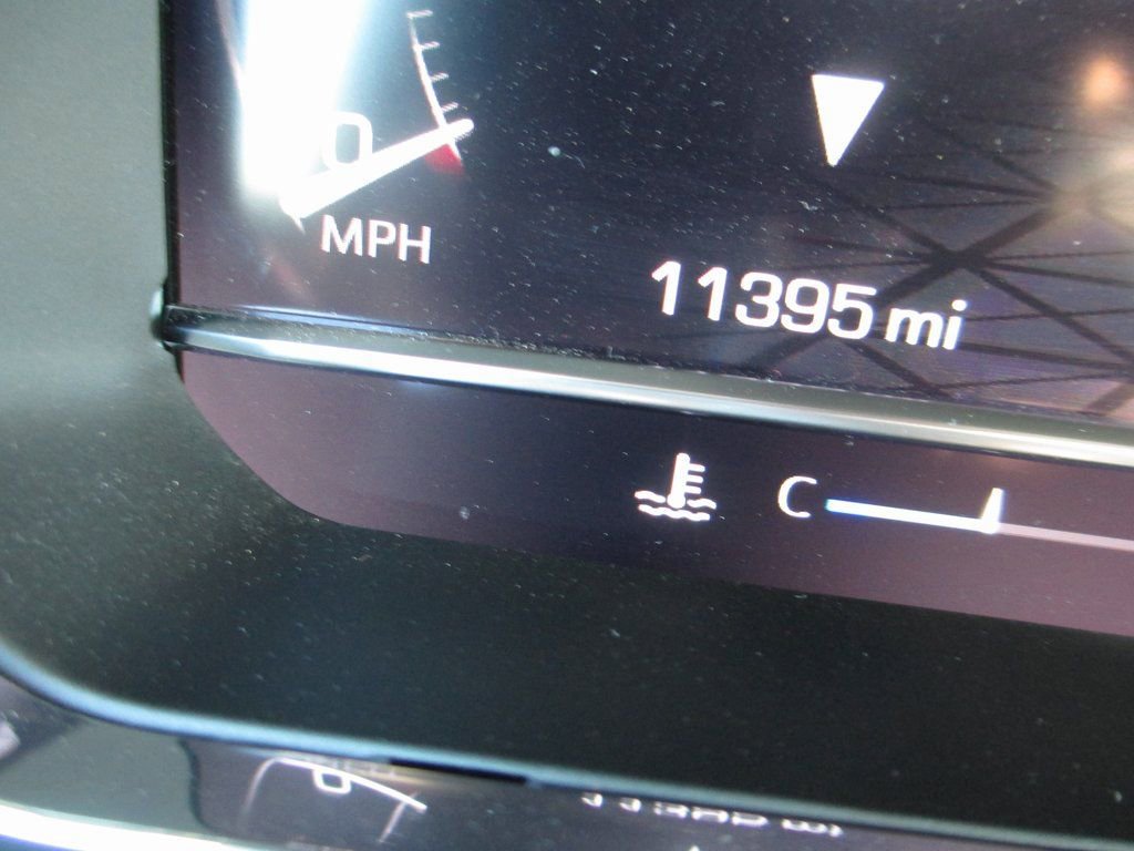 Used 2025 GMC Sierra 2500 SLT w/ SLT Premium Package image 33