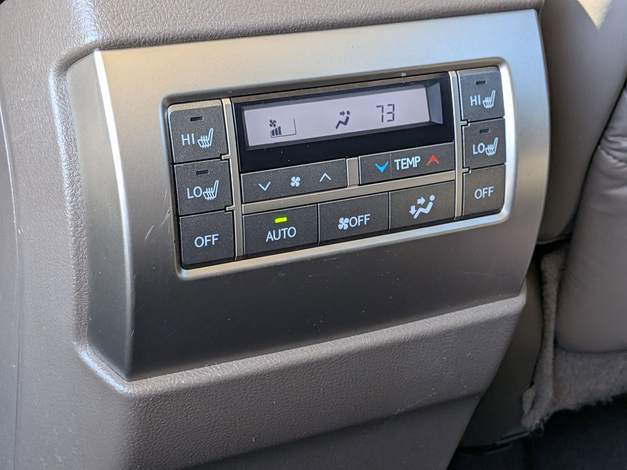 Used 2021 Lexus GX 460 Premium w/ Premium Package AWD/4WD image 27