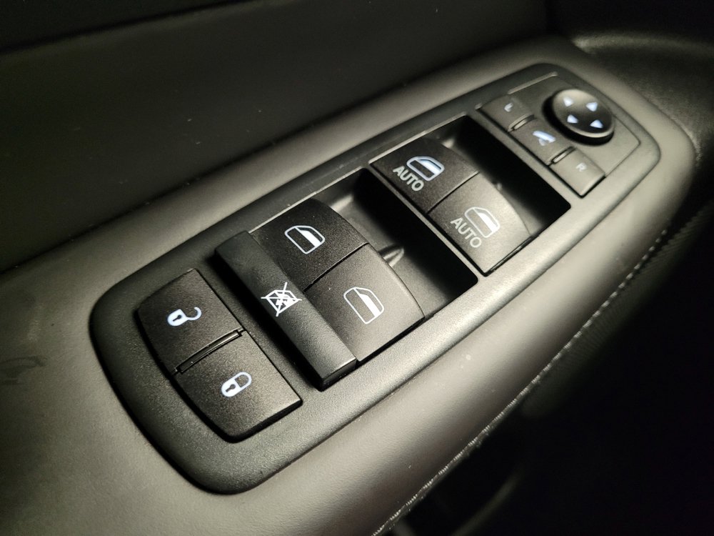 Used 2021 Jeep Grand Cherokee High Altitude AWD/4WD image 27