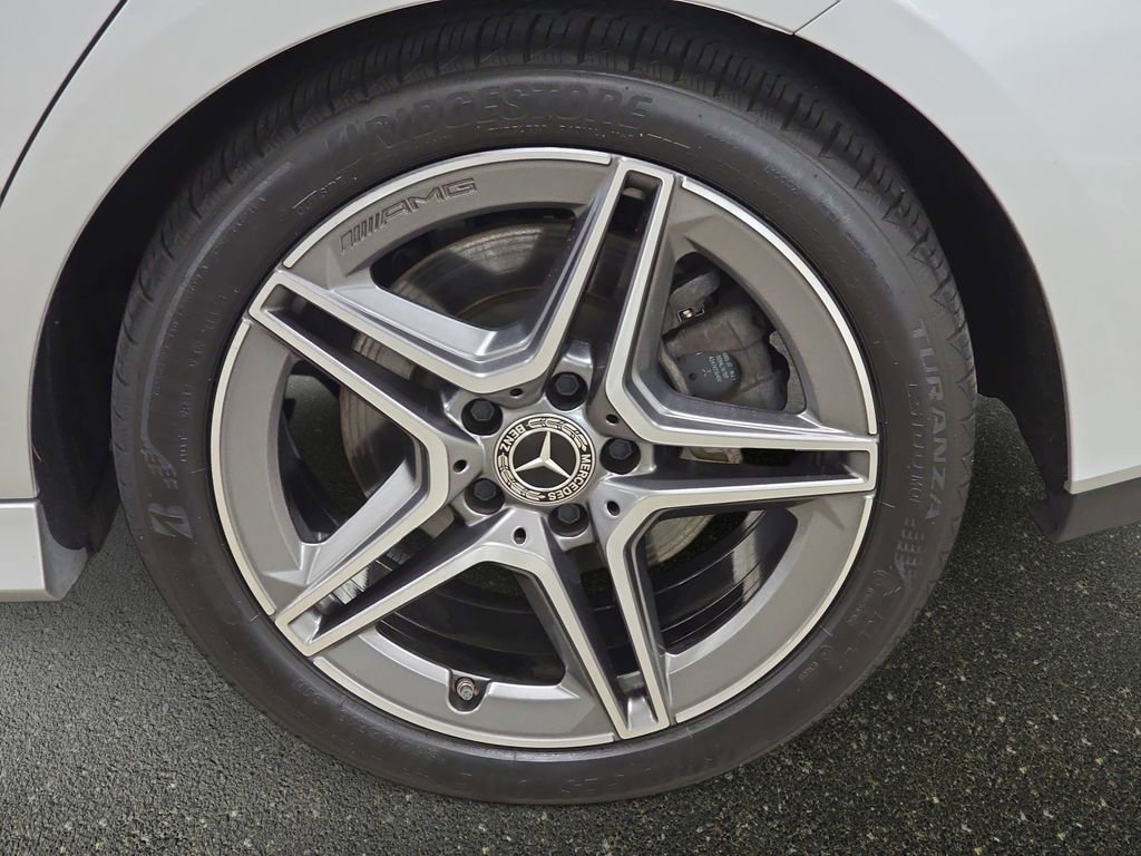 Used 2023 Mercedes-Benz CLA 250 4MATIC image 30