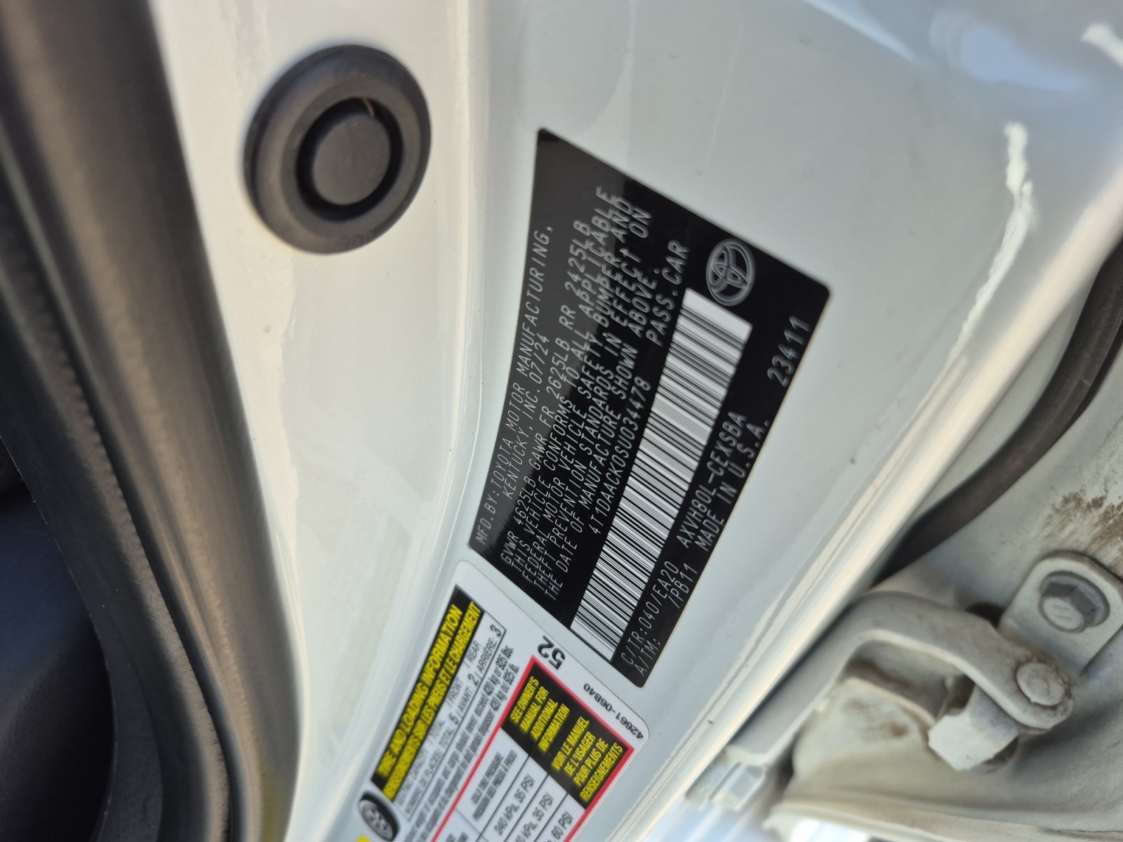 Used 2025 Toyota Camry SE FWD image 16