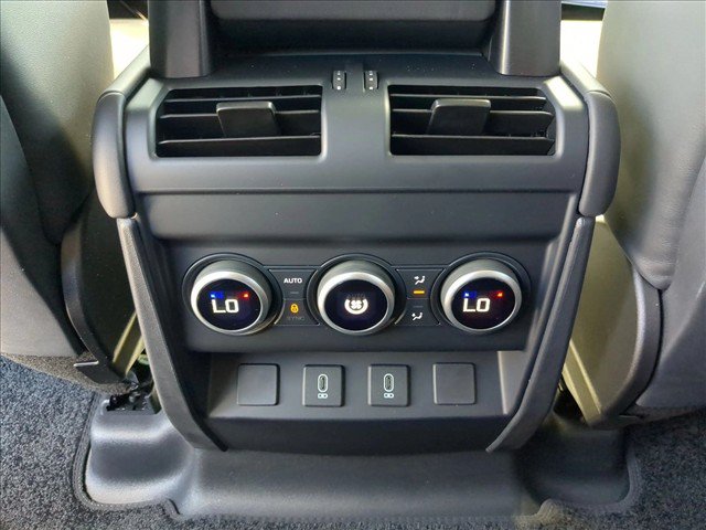 New 2026 Land Rover Defender 110 X-Dynamic SE AWD/4WD image 23
