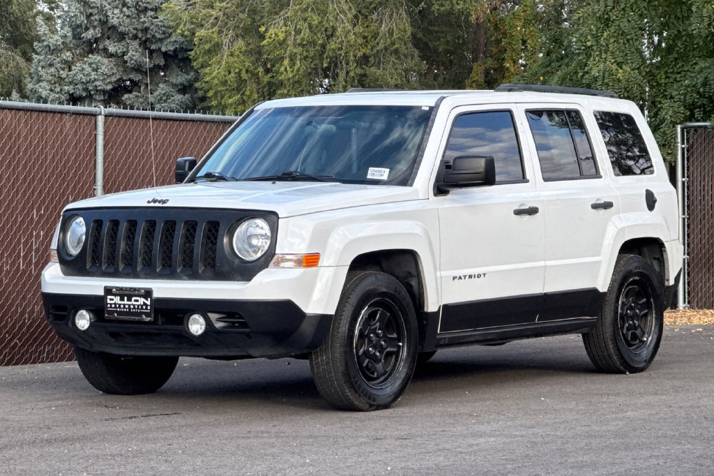 Used 2015 Jeep Patriot Sport FWD image 11
