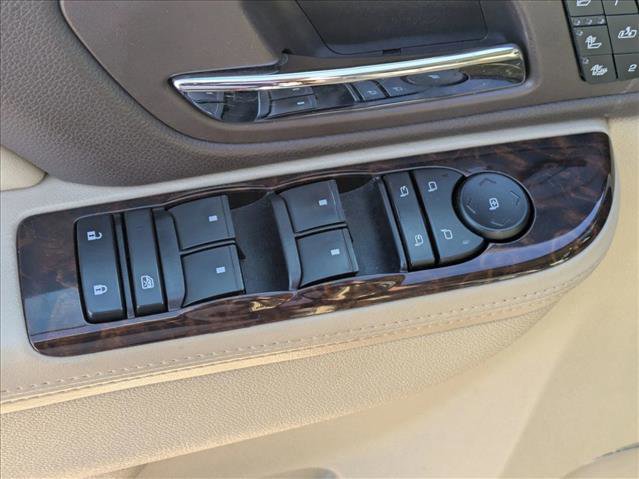 Used 2014 GMC Yukon Denali image 9