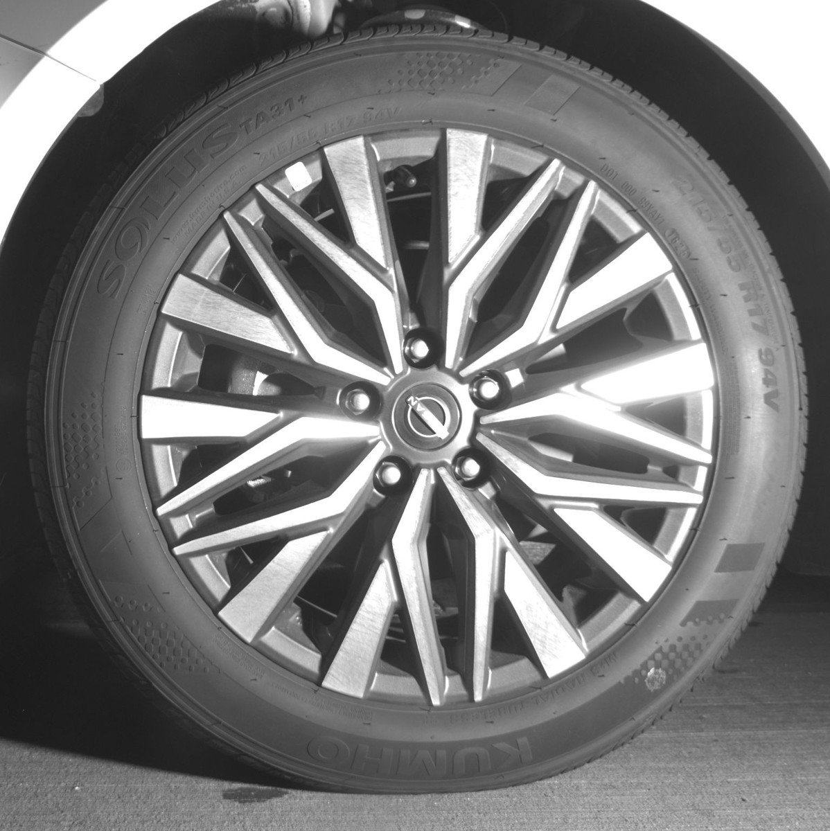 Used 2025 Nissan Altima 2.5 SV image 12