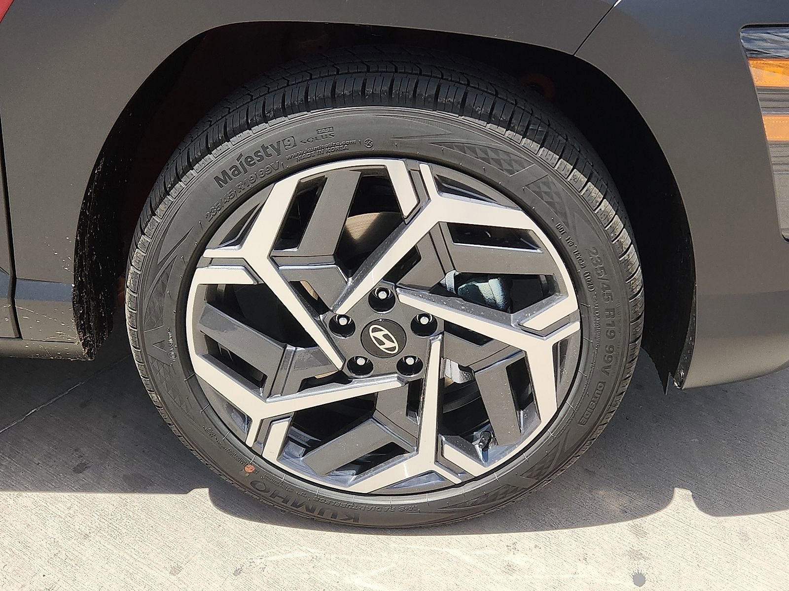 New 2026 Hyundai Kona SEL Premium FWD image 7