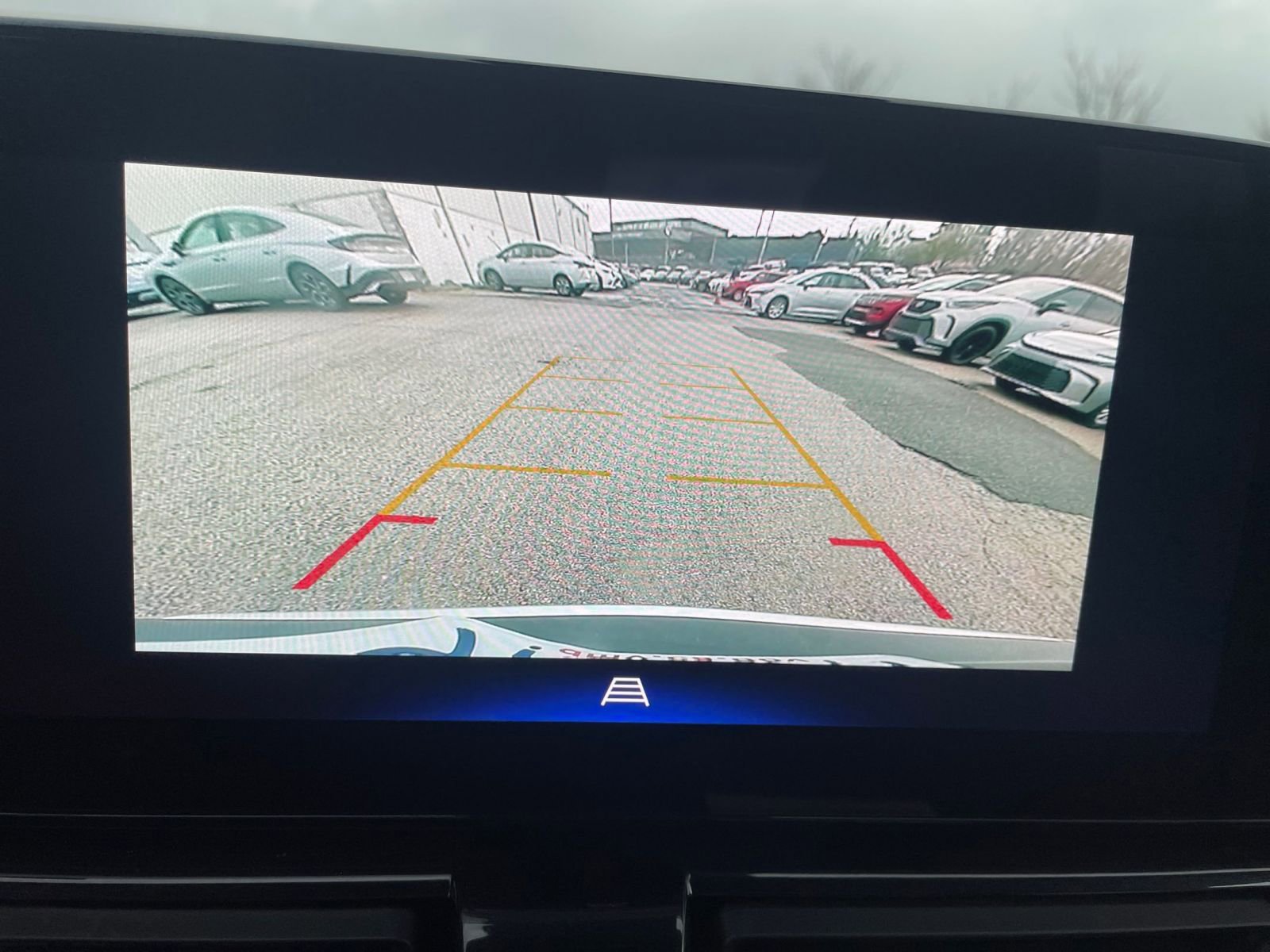 Used 2025 Chevrolet TrailBlazer LT image 22