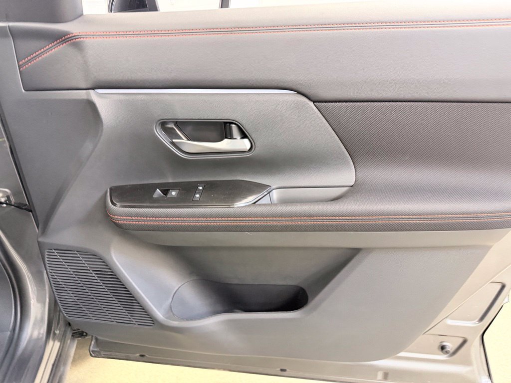 New 2027 Nissan Kicks SV w/ Rock Creek Edition AWD/4WD image 34