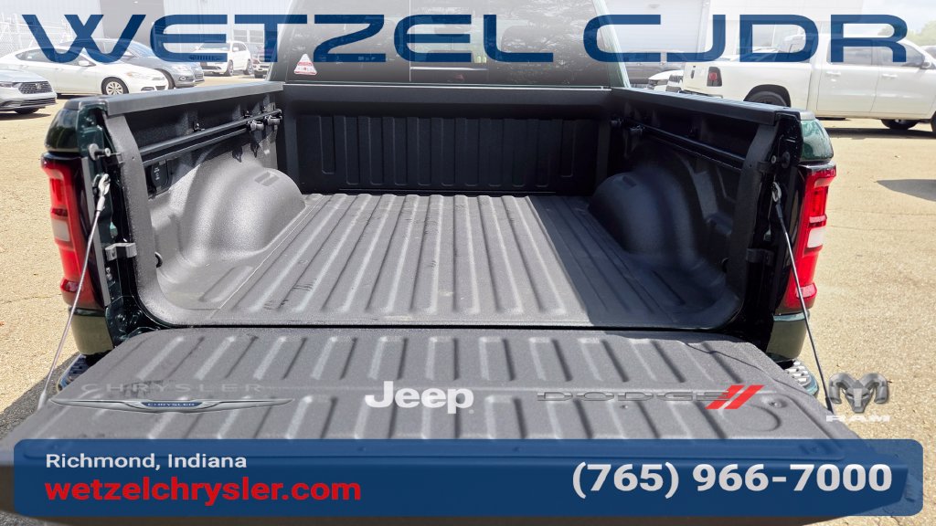 New 2026 RAM 1500 Big Horn AWD/4WD image 9