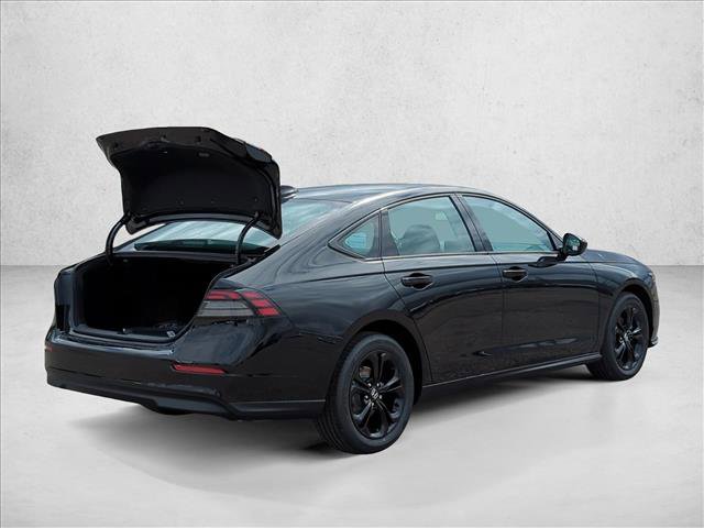 Certified 2025 Honda Accord SE image 2