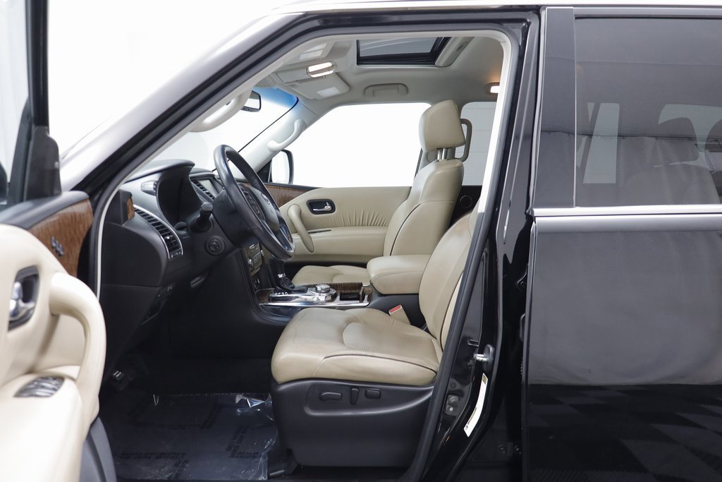 Used 2017 Nissan Armada Platinum w/ Interior Lighting Package image 5