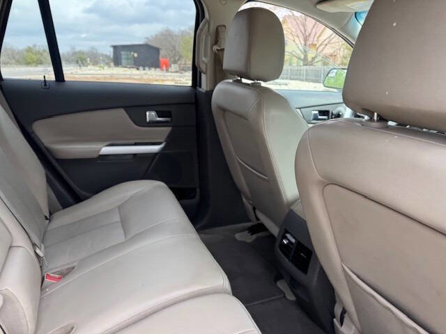 Used 2012 Ford Edge SEL image 18