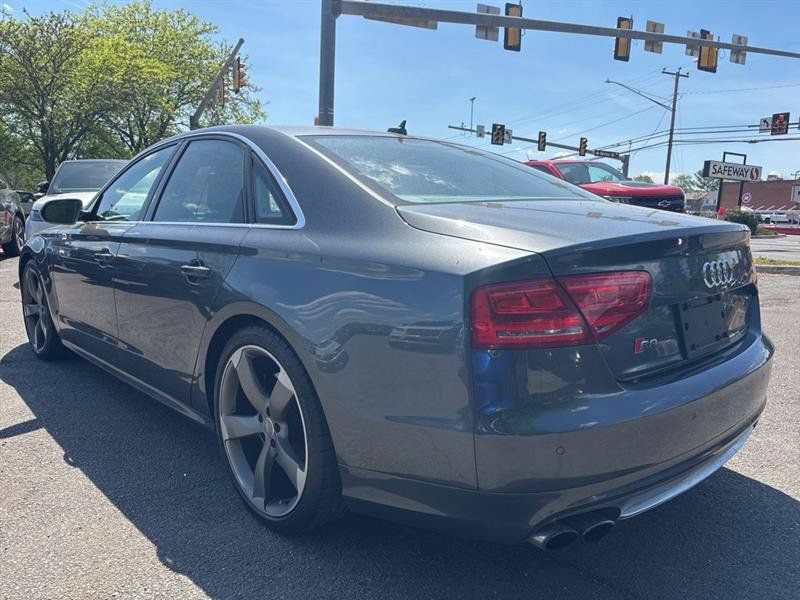 Used 2013 Audi S8 AWD/4WD image 3