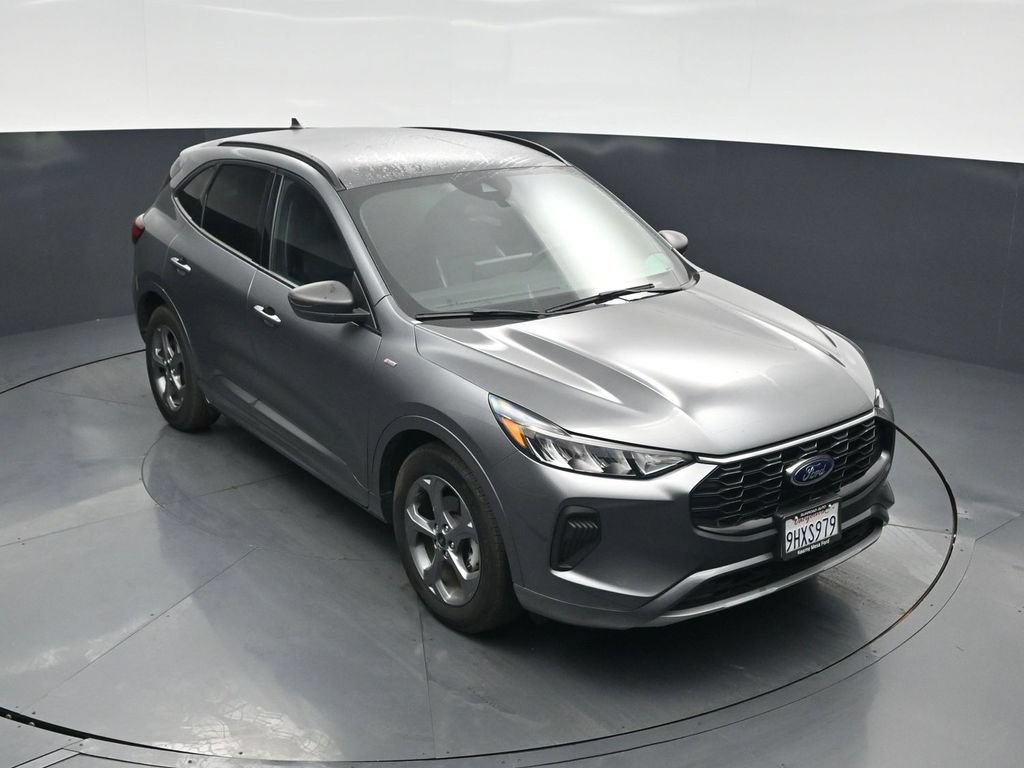 Certified 2023 Ford Escape ST-Line w/ Tech Pack #1 FWD image 40