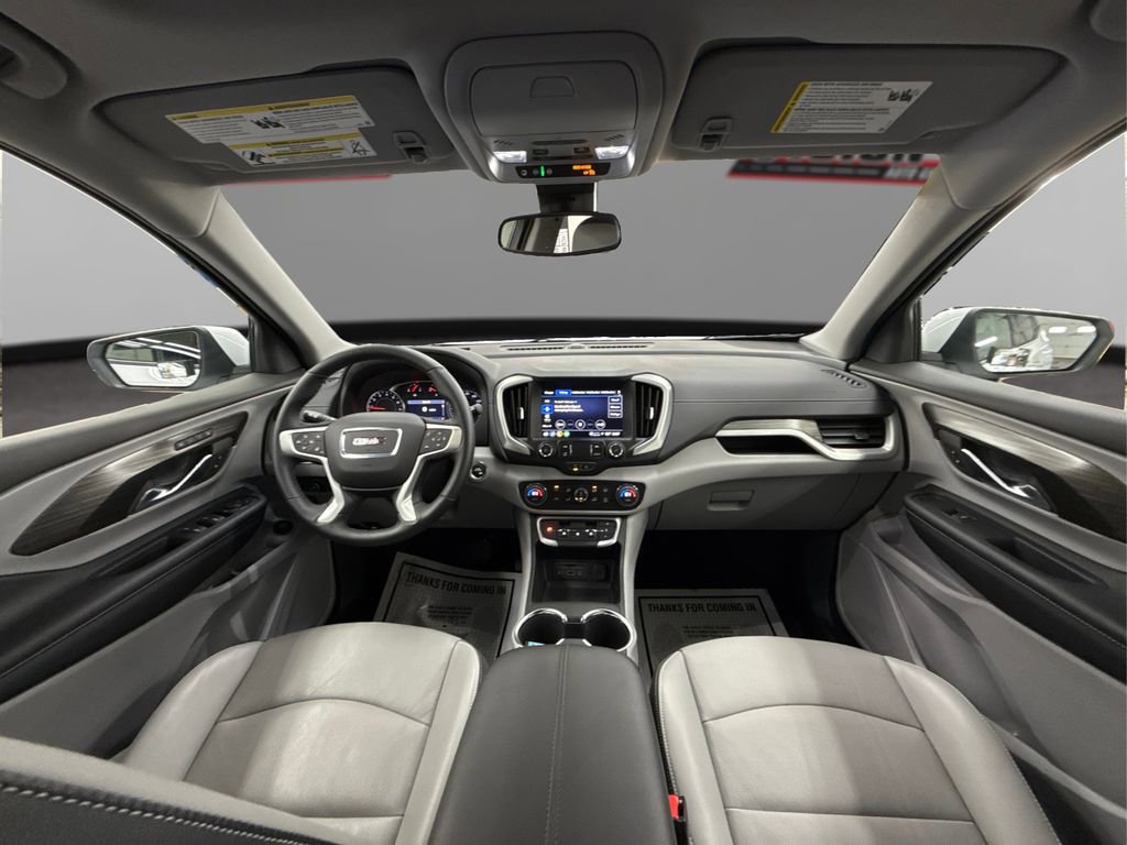 Used 2024 GMC Terrain SLT image 27