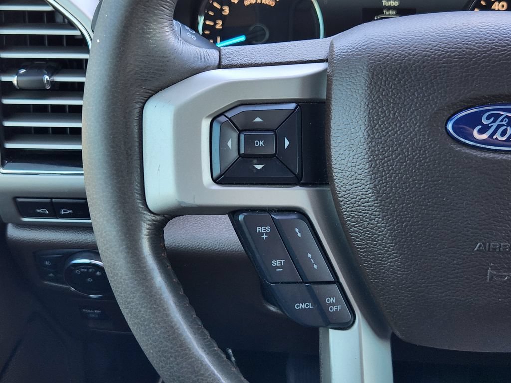 Used 2019 Ford F150 King Ranch w/ Equipment Group 601A Luxury AWD/4WD image 17