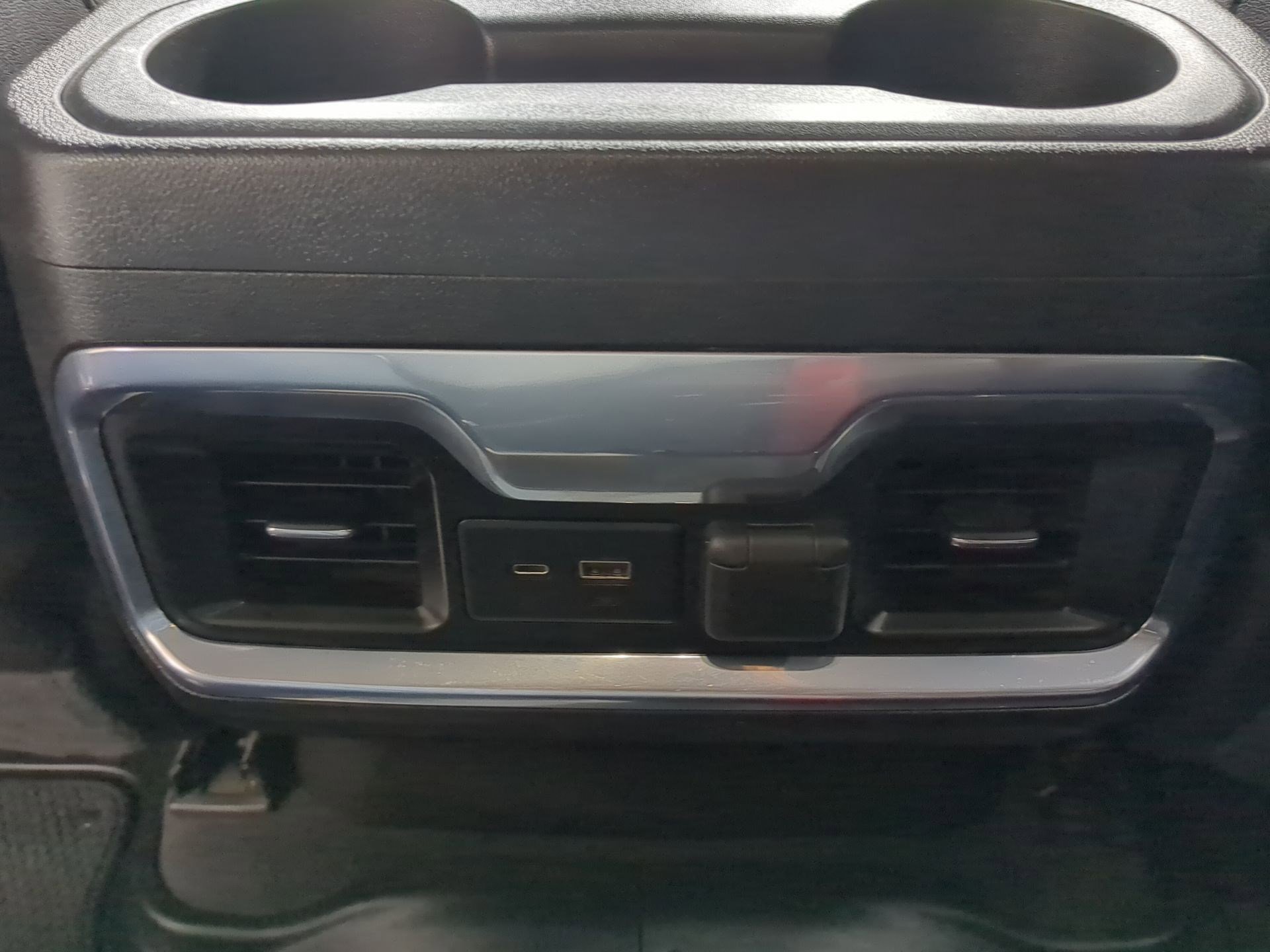 Used 2022 GMC Sierra 3500 AT4 w/ AT4 Premium Plus Package image 20