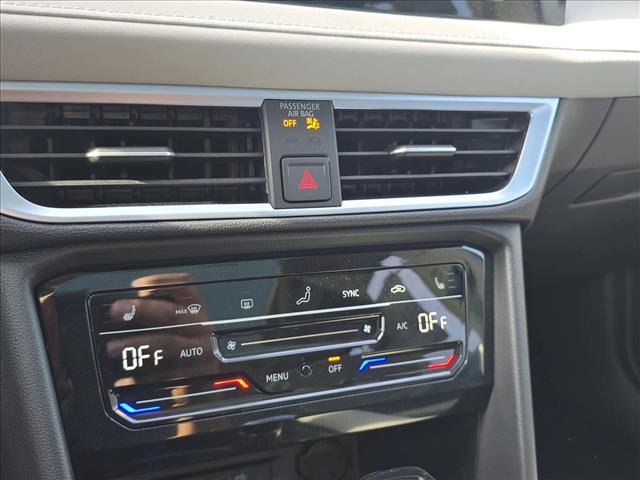 New 2026 Volkswagen Taos SE image 16