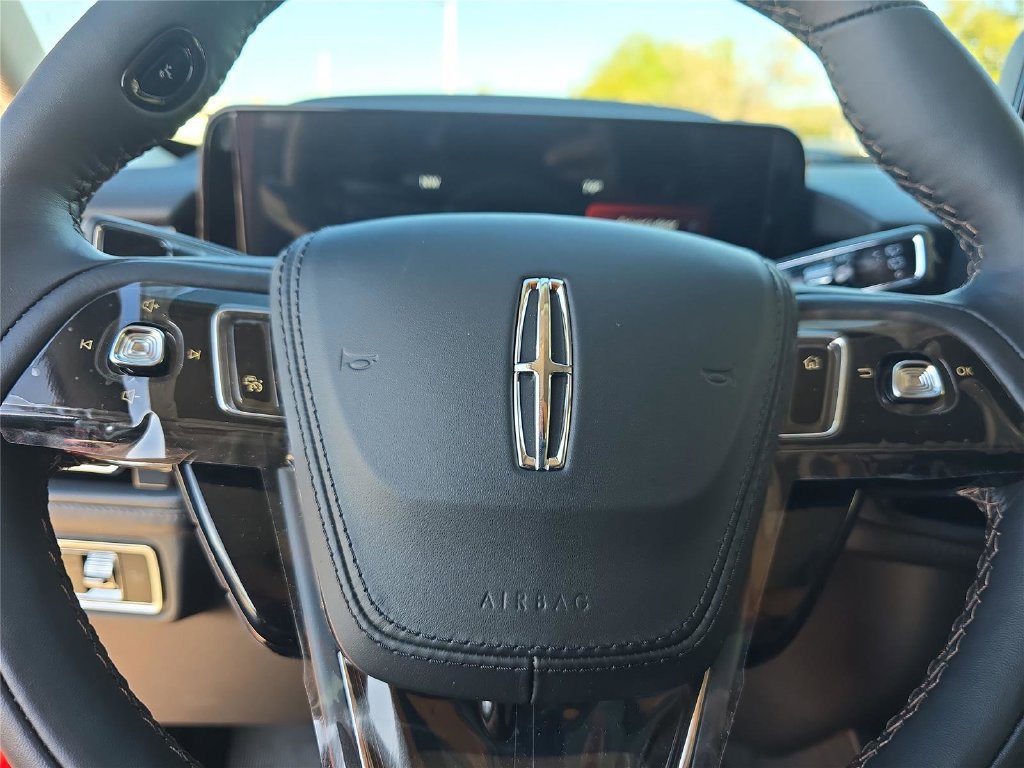 New 2026 Lincoln Aviator 2WD image 22