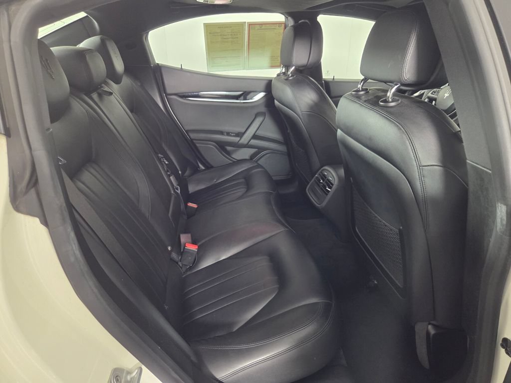 Used 2022 Maserati Ghibli Modena RWD image 30