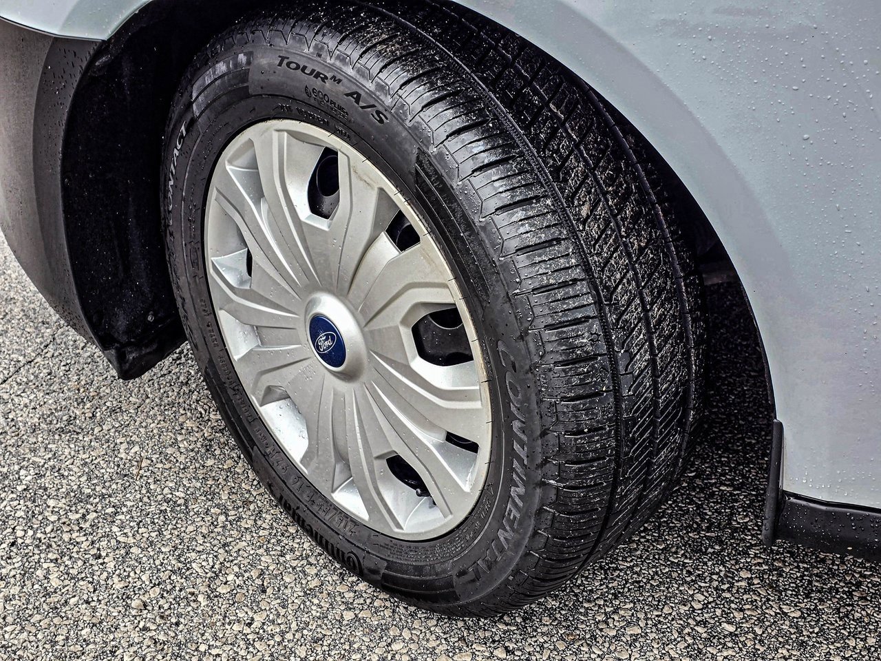 Used 2022 Ford Transit Connect XL image 9