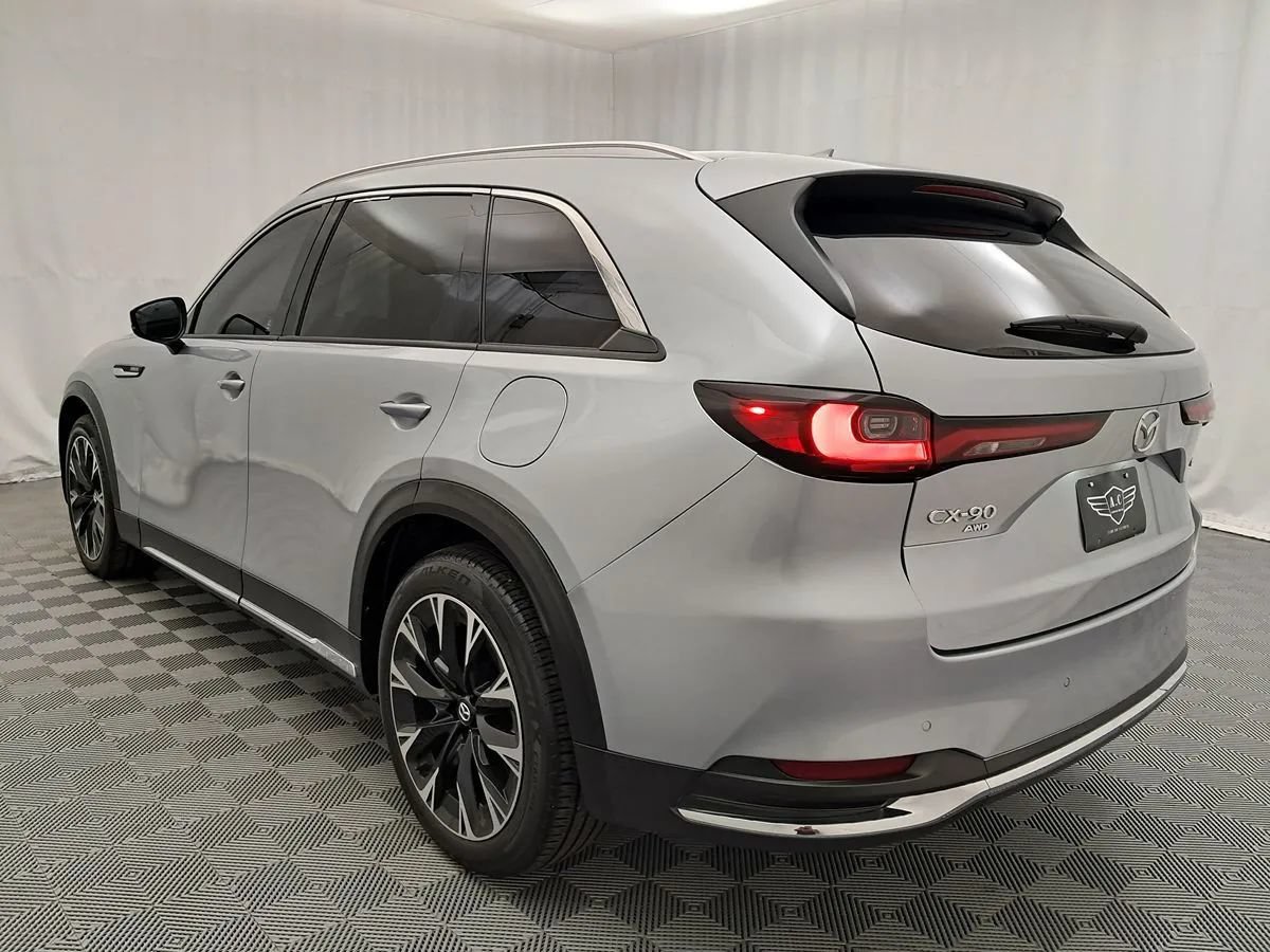 Used 2024 MAZDA CX-90 Plug-In Hybrid w/ Premium Pkg AWD/4WD image 5