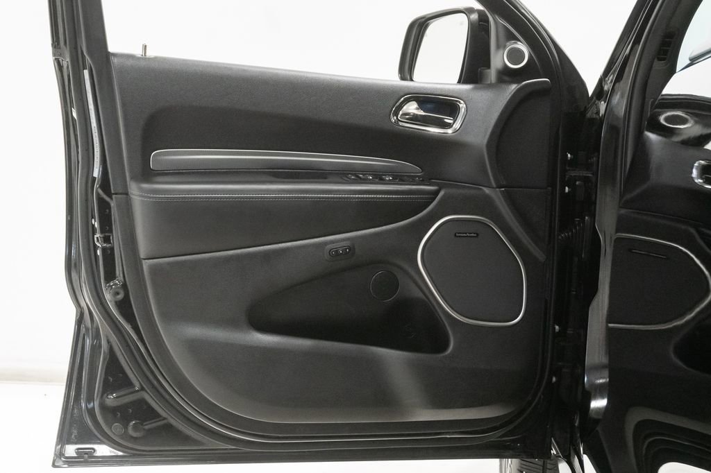 Used 2019 Dodge Durango R/T w/ Blacktop Package image 8