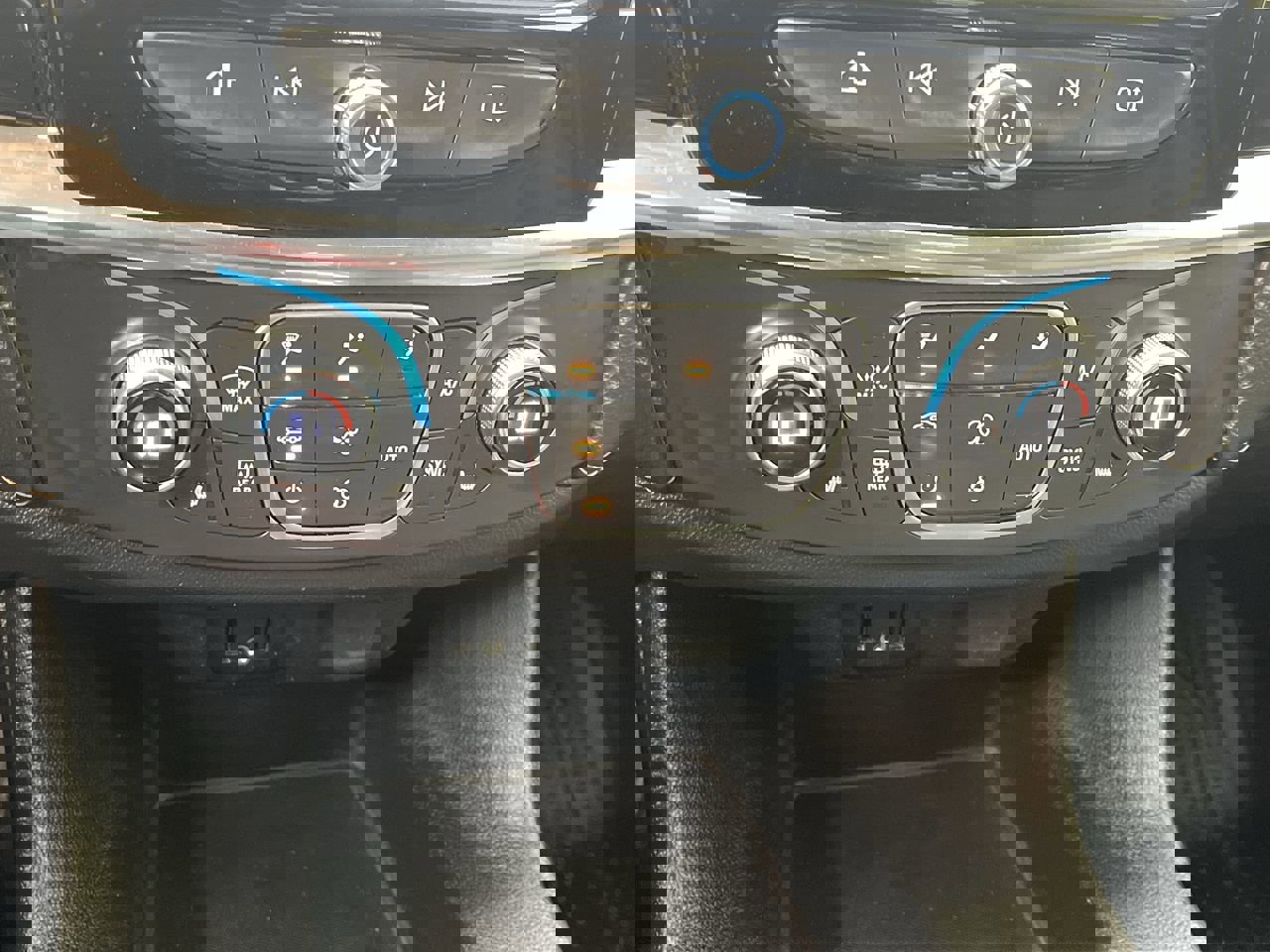 Used 2019 Chevrolet Traverse LT w/ LPO, Blackout Package image 22